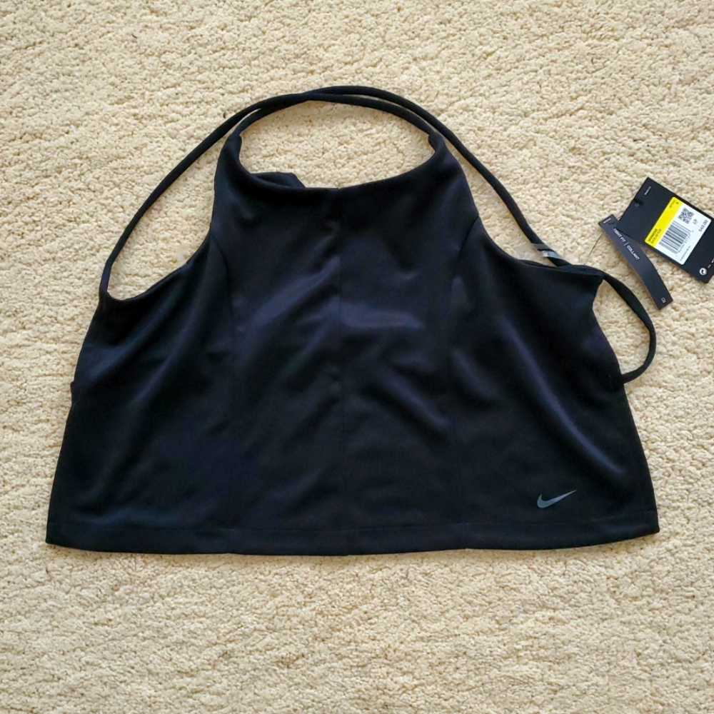 NWT: NIKE ACTIVEWEAR PERFORMANCE TIGHT-FIT TOP